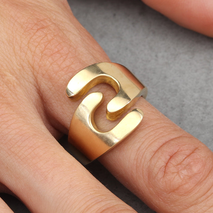 LALAOUNIS 22K YELLOW GOLD RING