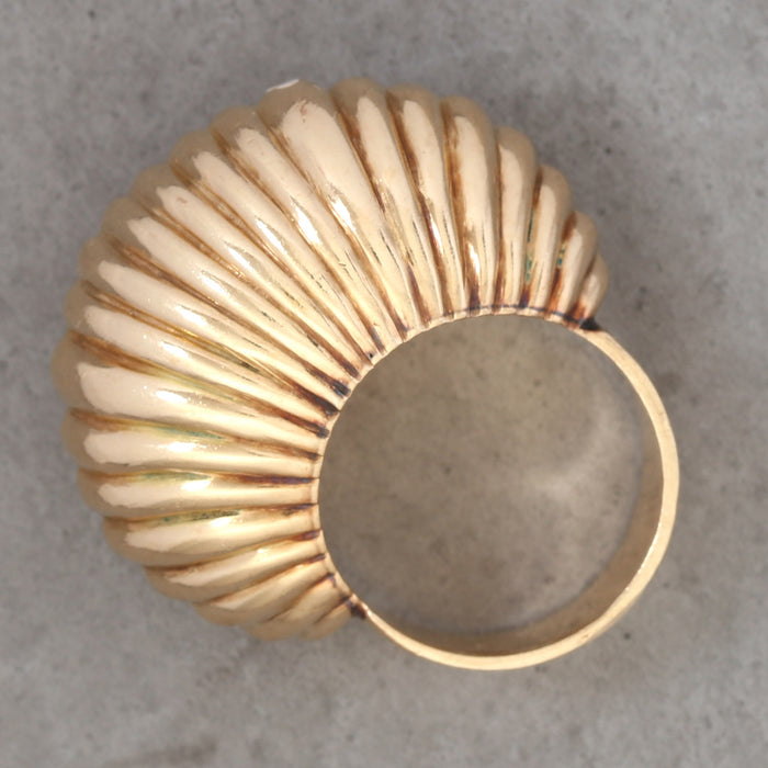 CARTIER FLUTED BOMBE RING 14K YELLOW GOLD