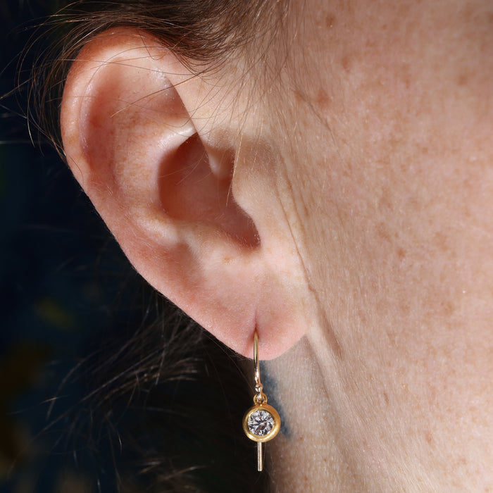 DIAMOND DROP TAZZA EARRINGS IN 18KT BLOOMED GOLD