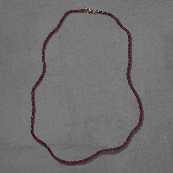 SMALL RUBY BEAD NECKLACE 18K YELLOW GOLD