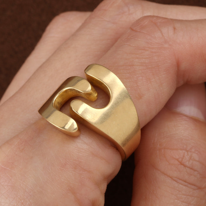 LALAOUNIS 22K YELLOW GOLD RING