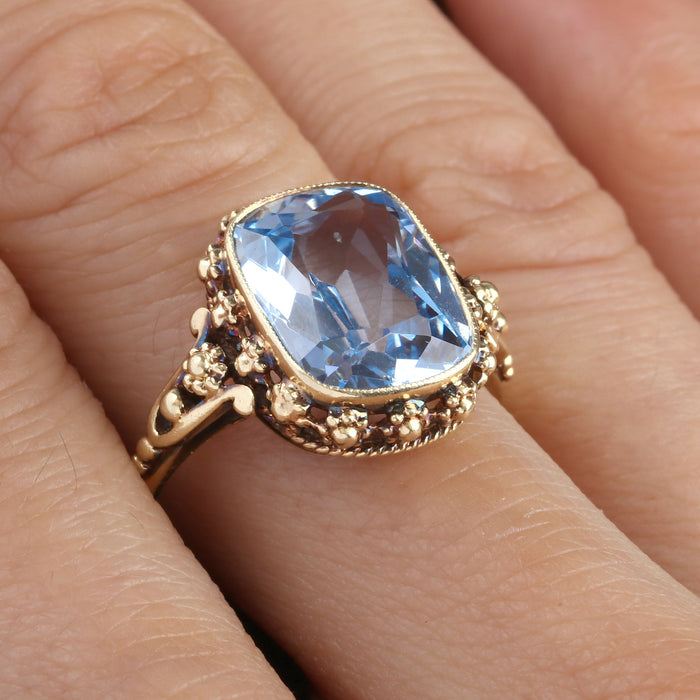 ETRUSCAN REVIVAL SYNTHETIC SPINEL RING 14K YELLOW GOLD