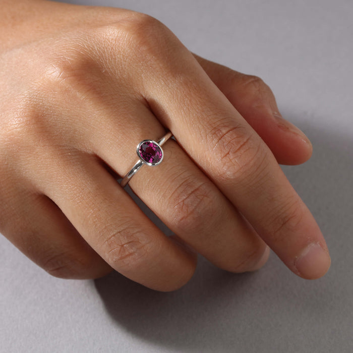 Purplish Pink Sapphire Tazza Ring in Platinum
