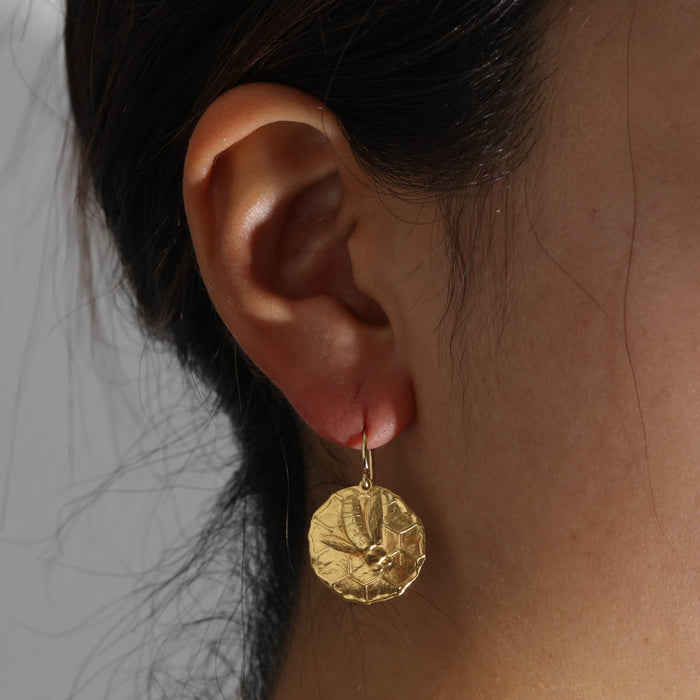Honey Bee Coin Earrings in 18kt Bloomed Gold