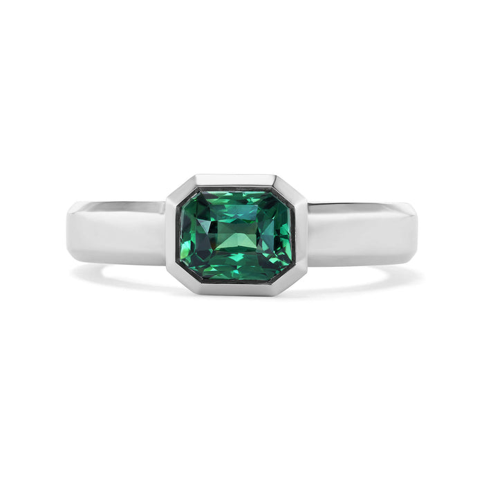 RADIANT GREEN SAPPHIRE TAZZA RING IN PLATINUM