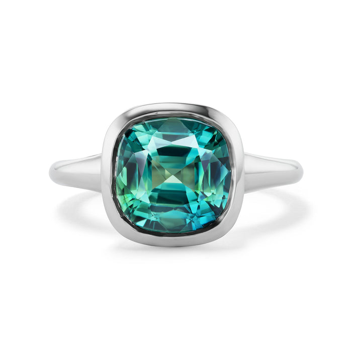 Green Sapphire Tazza Ring in Platinum